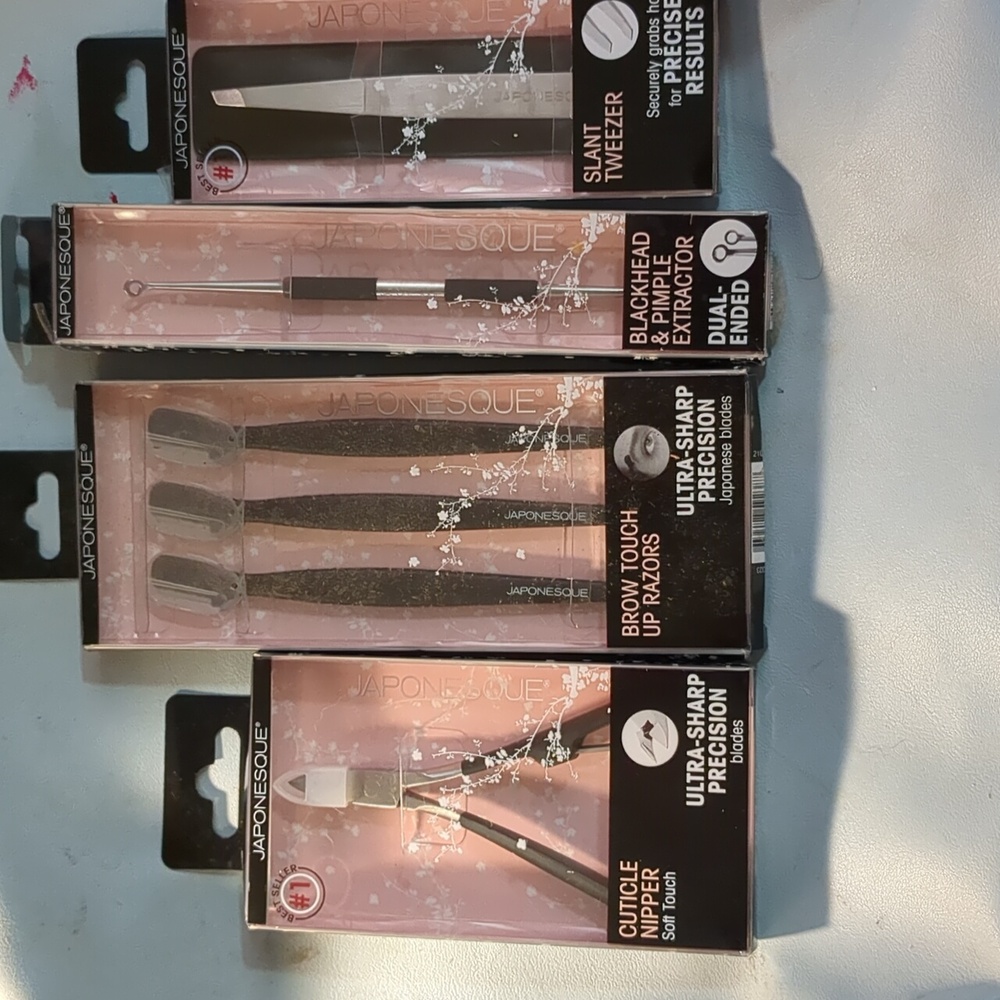 (4) JAPONESQUE VARIOUS BEAUTY TOOLS - see description 😊💜
